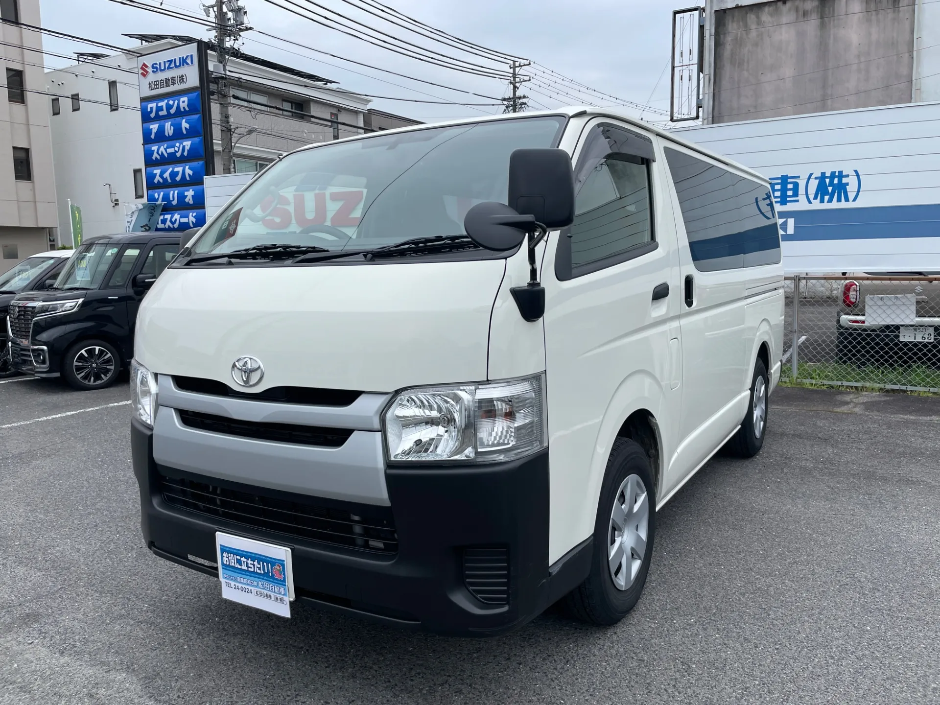 トヨタ　ハイエース　DX　3人乗り　ガソリン　両側スライドドア　プライバシーガラス　2WD　AT　純正ラジオ　ETC　ドラレコ　バックモニターミラー